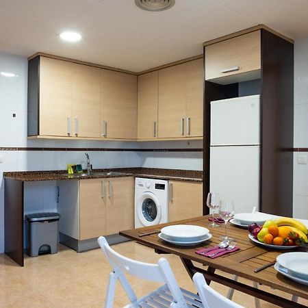 Lovely 2 Bedroom Terrace Wifi Parking Ac Heating Attic Valencia Eksteriør bilde