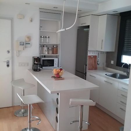 Lovely 2 Bedroom Terrace Wifi Parking Ac Heating Attic Valencia Eksteriør bilde